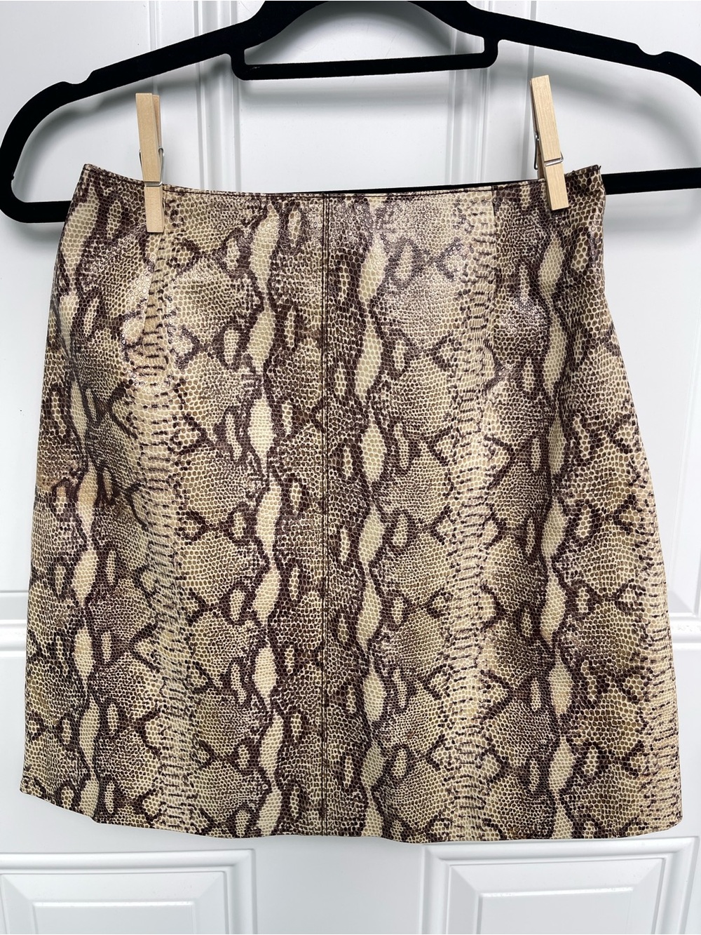 Hugo Buscati Vintage 90’s Genuine Leather Snakeskin Mini Skirt 2